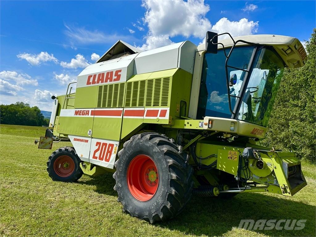 CLAAS Mega 208 Maaidorsmachines