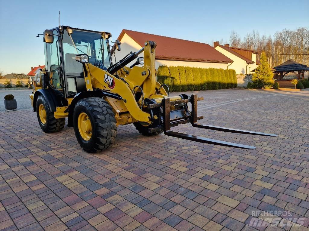 CAT 906 M Wielladers