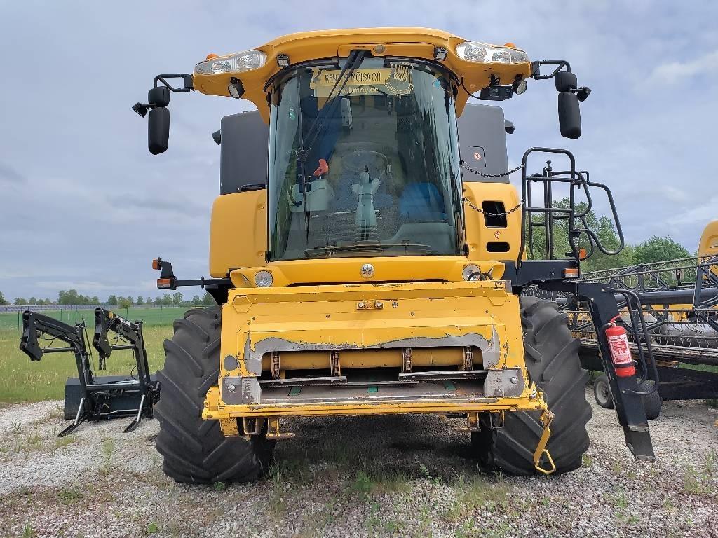 New Holland CX 8070 Maaidorsmachines