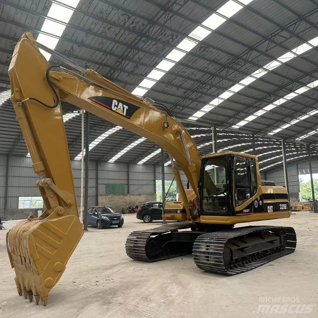 CAT 320 B Rupsgraafmachines