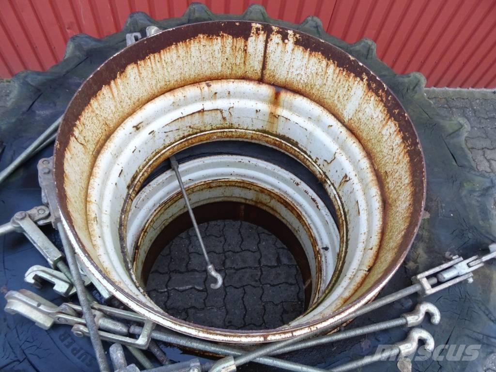  Tvillinghjul 20.8-38 Banden, wielen en velgen