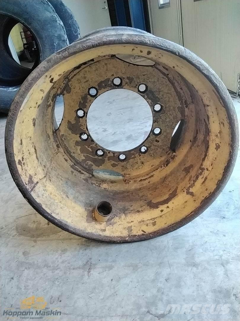 Ösa 250 20x26,5 Banden, wielen en velgen