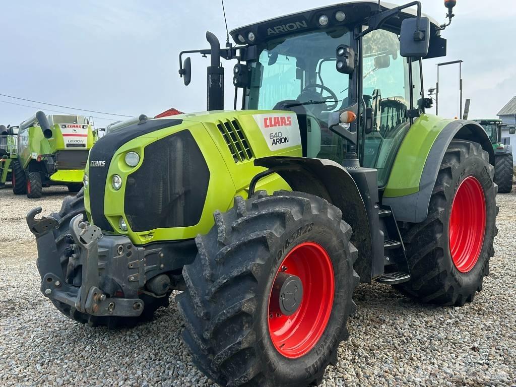 CLAAS Arion 640 Tractoren