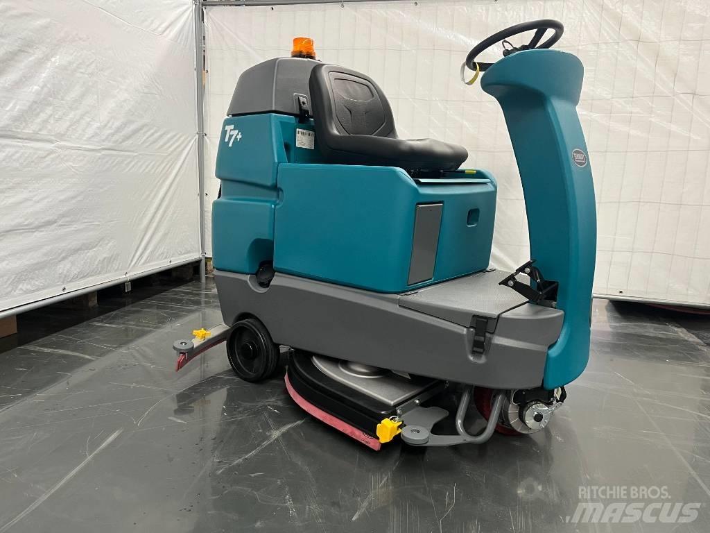 Tennant T7 Veegmachines