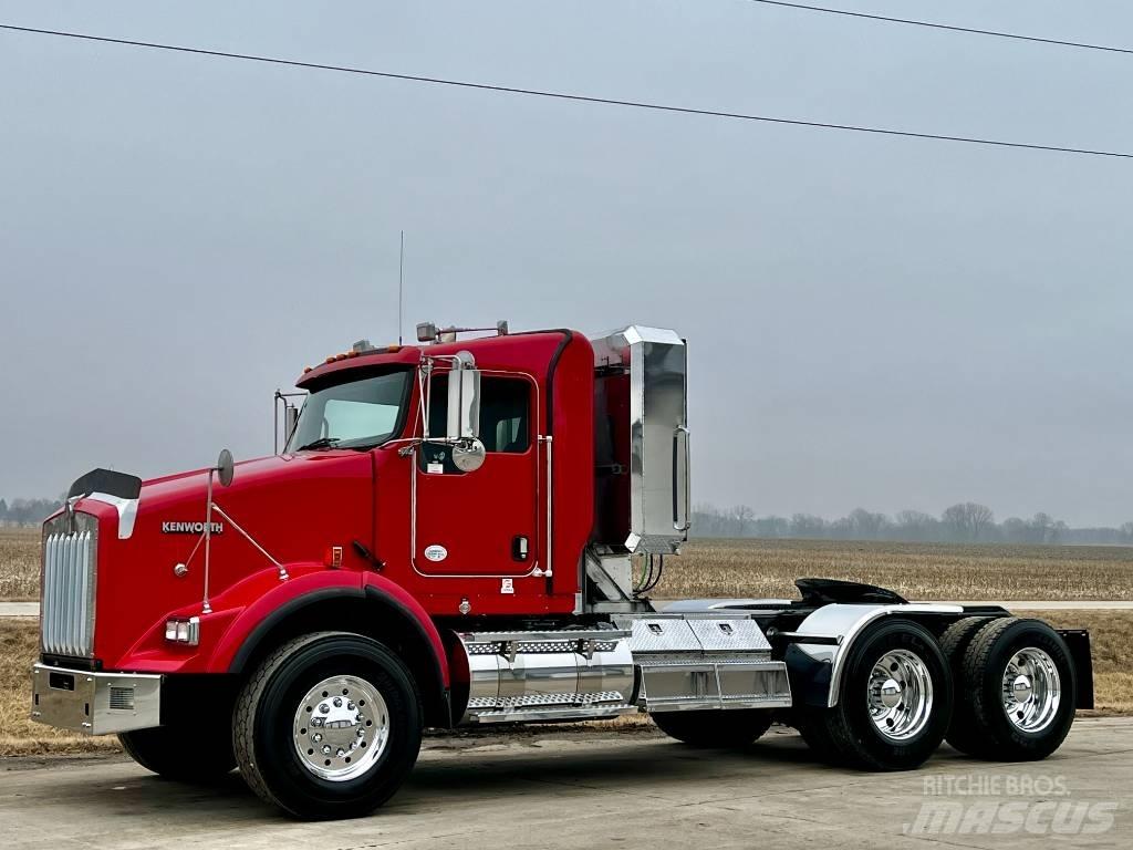 Kenworth T 800 Trekkers