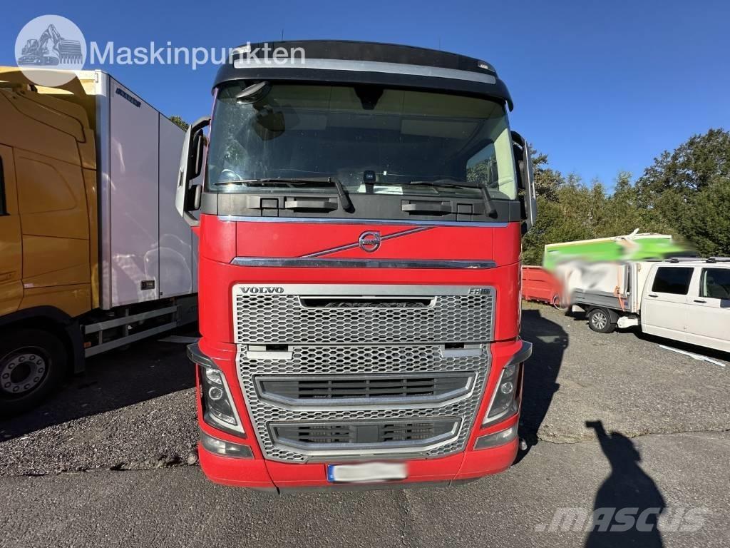 Volvo FH 16 Chassis met cabine