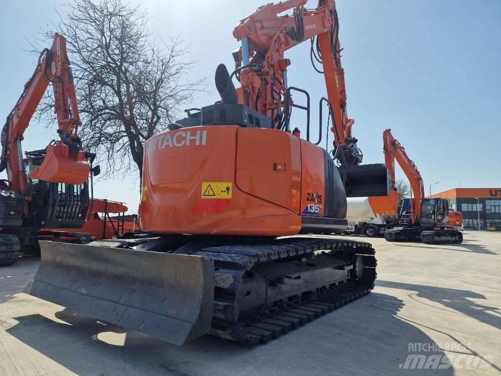 Hitachi ZX135-6 Rupsgraafmachines