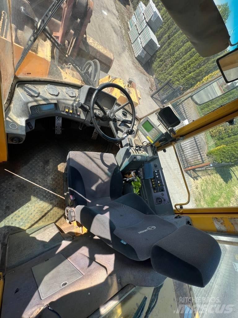 Volvo BM L150 Wielladers