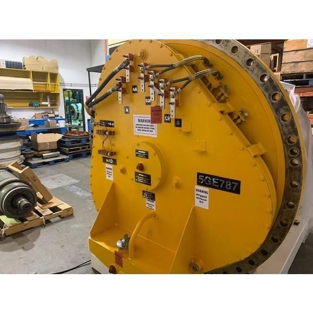 Komatsu 830 E Knik dumptrucks