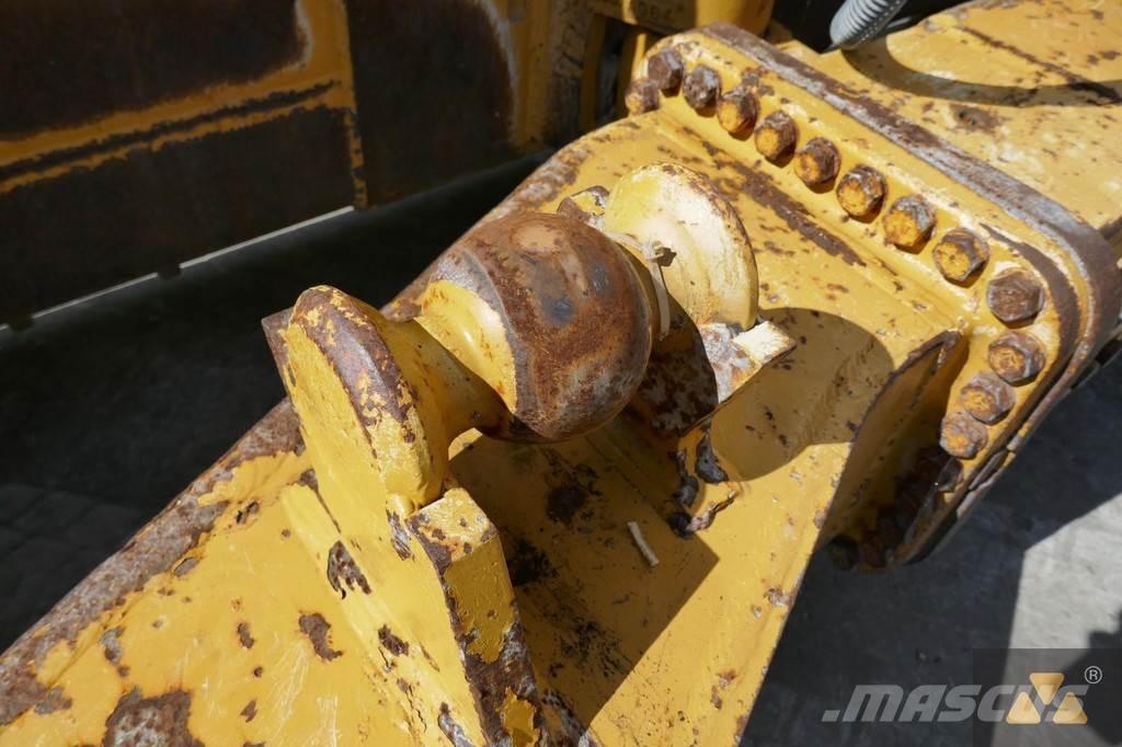 CAT D8T Blade Bladen