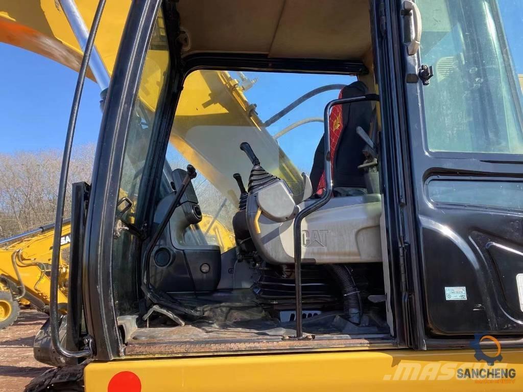CAT 325 D Rupsgraafmachines