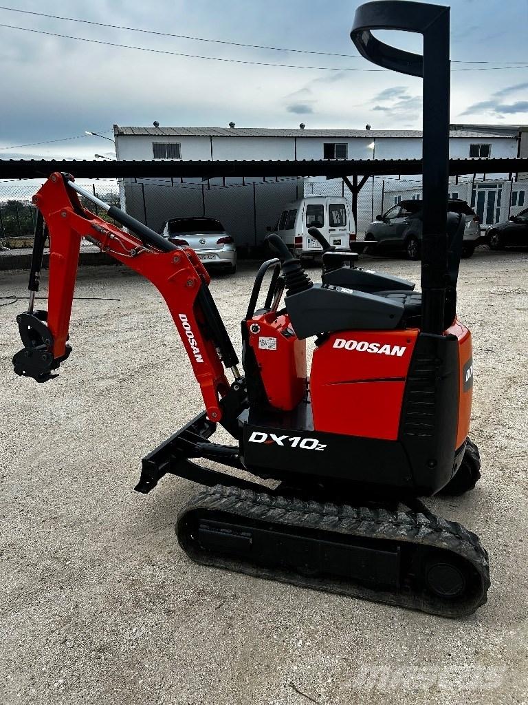 Doosan DX 10 Z Minigraafmachines < 7t