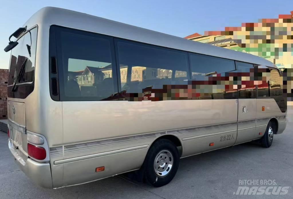 Toyota Coaster Intercitybussen