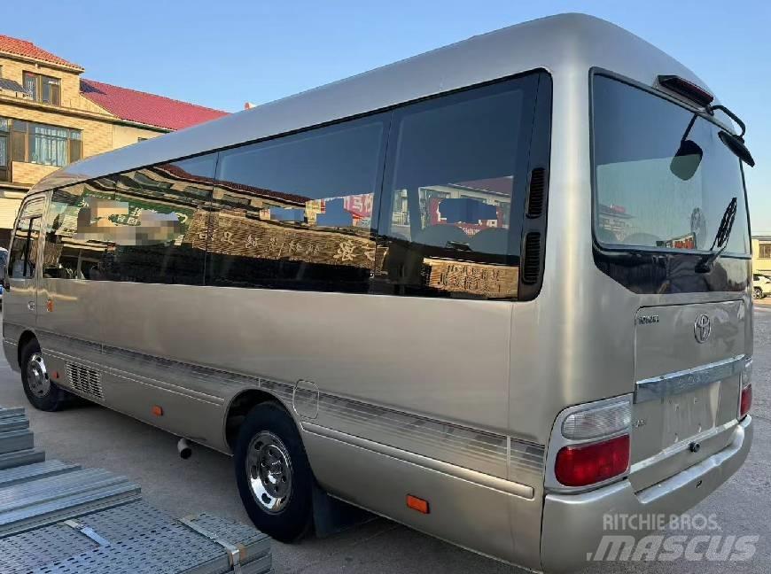 Toyota Coaster Intercitybussen