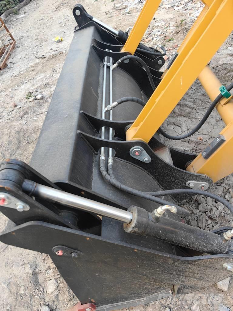 JCB 3 CX NEW MACHINE Graaf-laadcombinaties