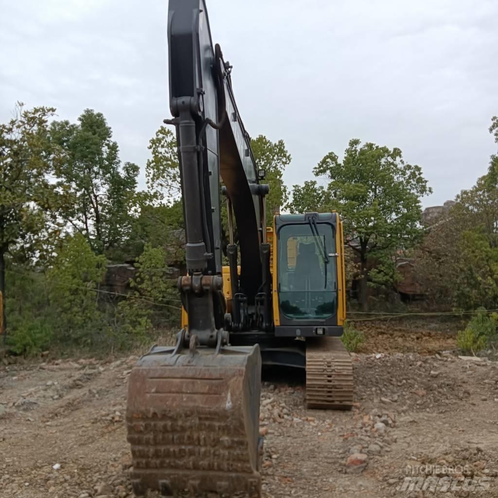 Volvo EC140B Rupsgraafmachines