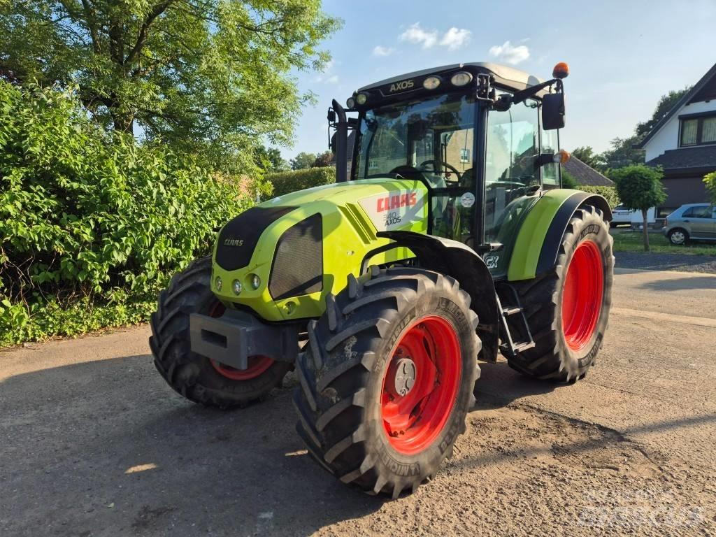 CLAAS Axos 340 Tractoren
