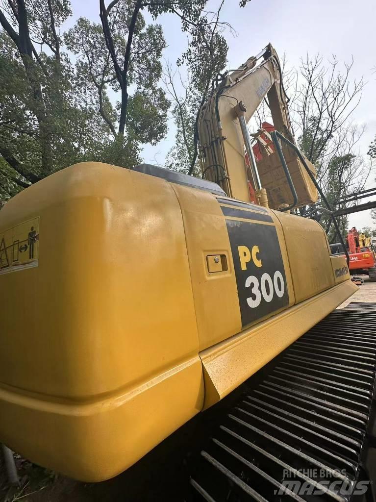 Komatsu PC 300 Rupsgraafmachines