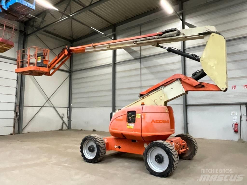 JLG 600 AJ Knikarmhoogwerkers