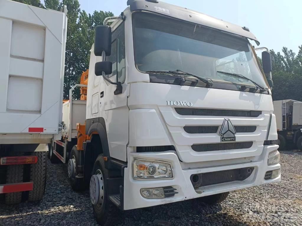 Howo 371 Takels, lieren en materiaalliften