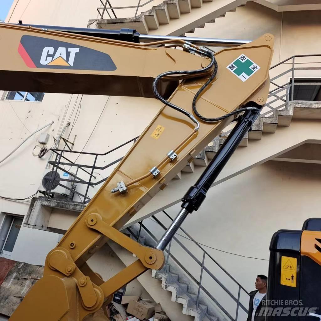 CAT 330 D Rupsgraafmachines