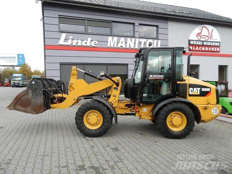 CAT ( CAT ) 906M Wielladers