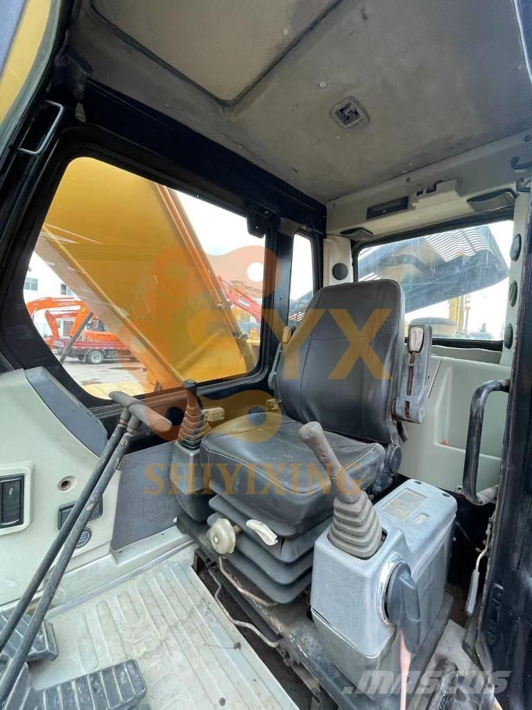 Hyundai Robex 220-7 Rupsgraafmachines