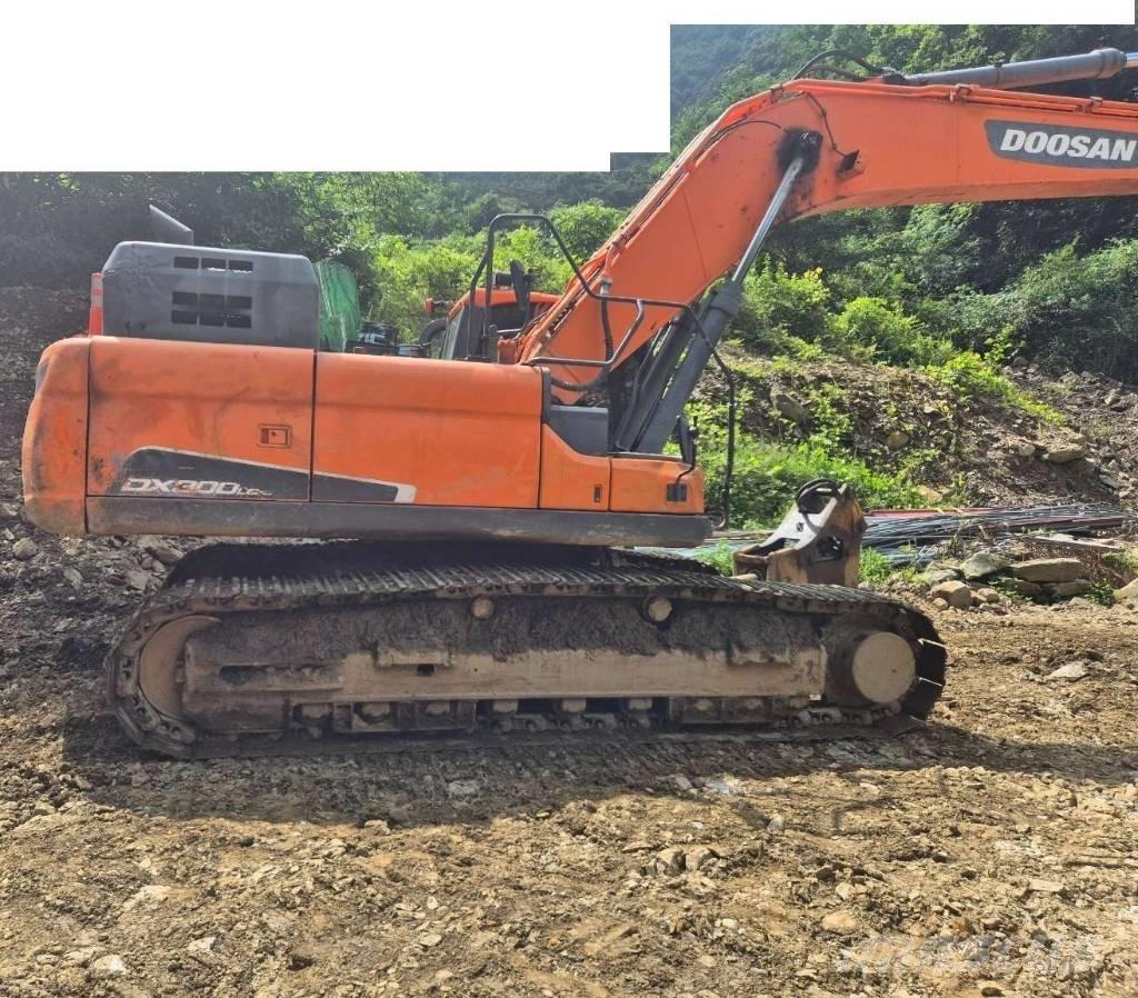 Doosan DX 300 LC-5 Rupsgraafmachines