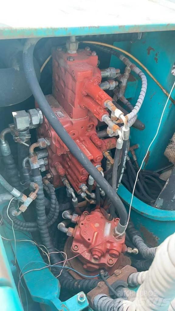Sunward SWE 90 Rupsgraafmachines