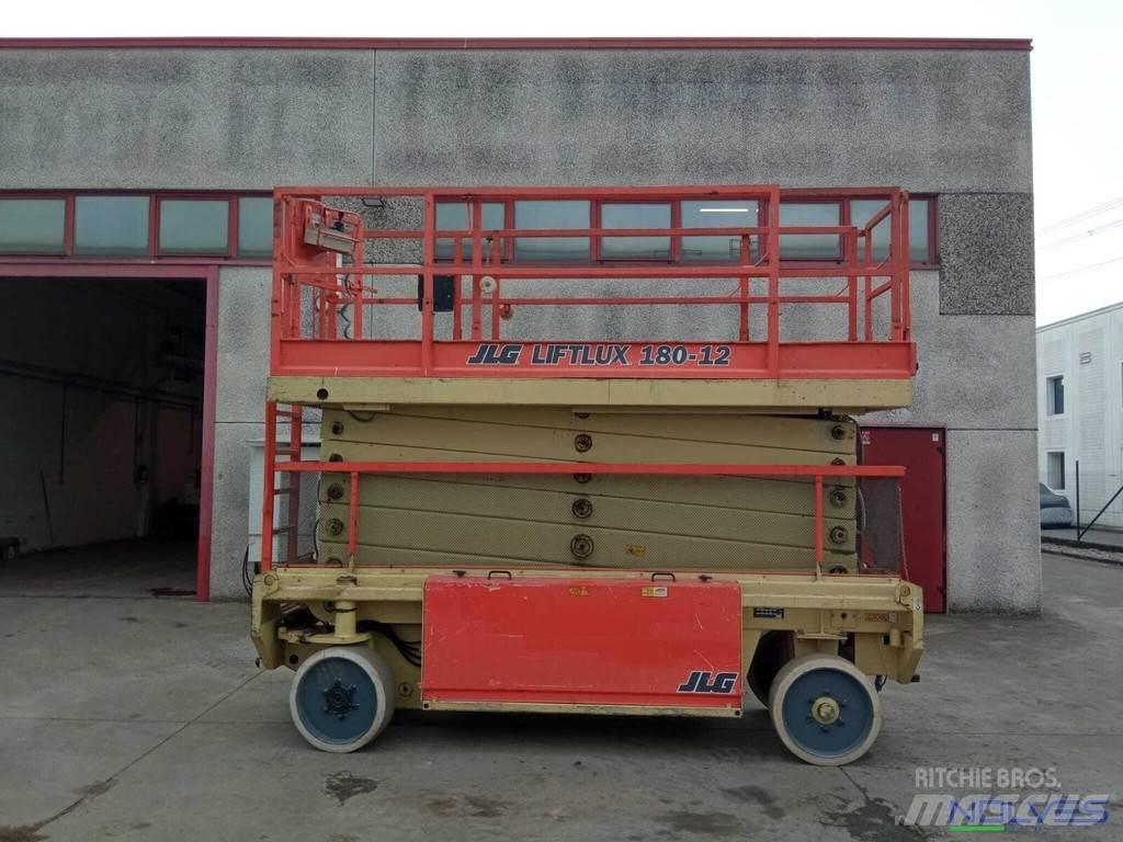 JLG 180-12 Schaarhoogwerkers