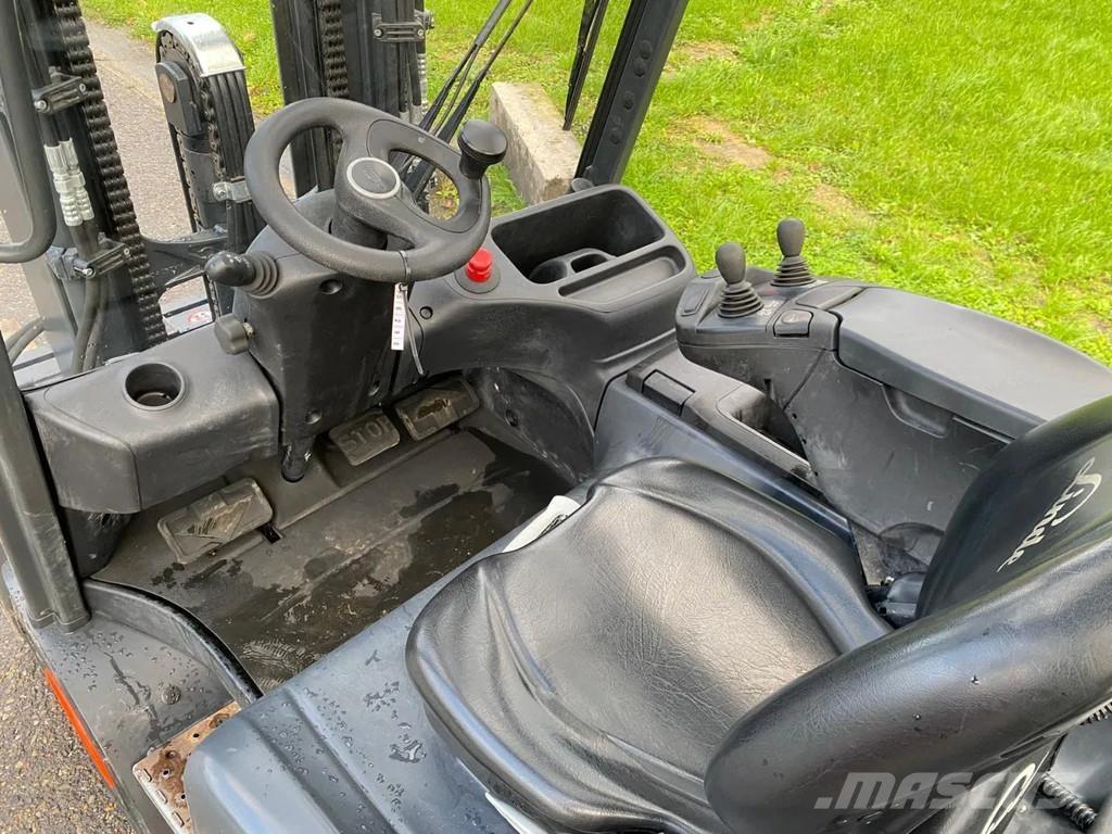 Linde E30L-01 Elektrische heftrucks