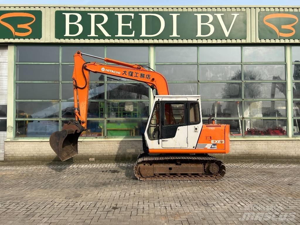 Hitachi EX 60 Rupsgraafmachines