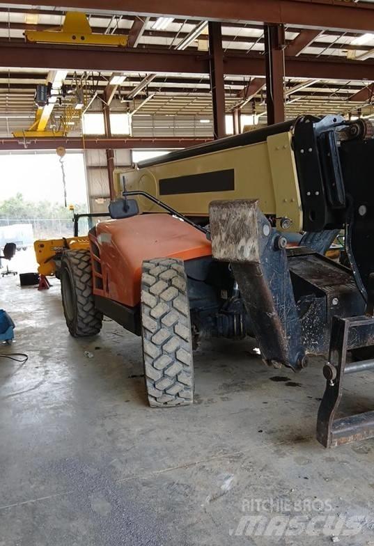 JLG 1055 Verreikers