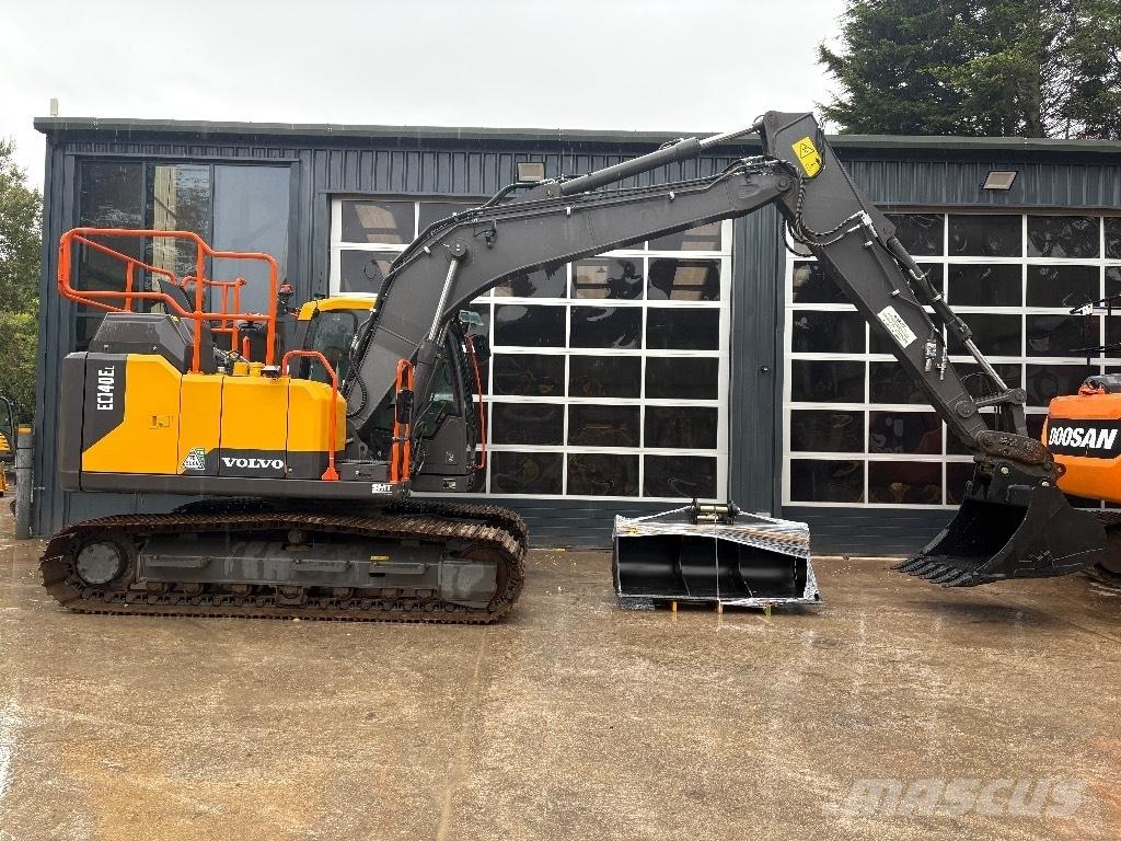 Volvo EC 140 E Rupsgraafmachines
