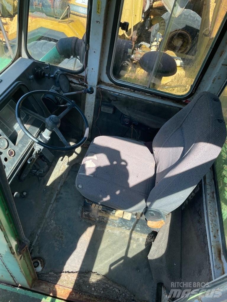 O&K D25 Knik dumptrucks