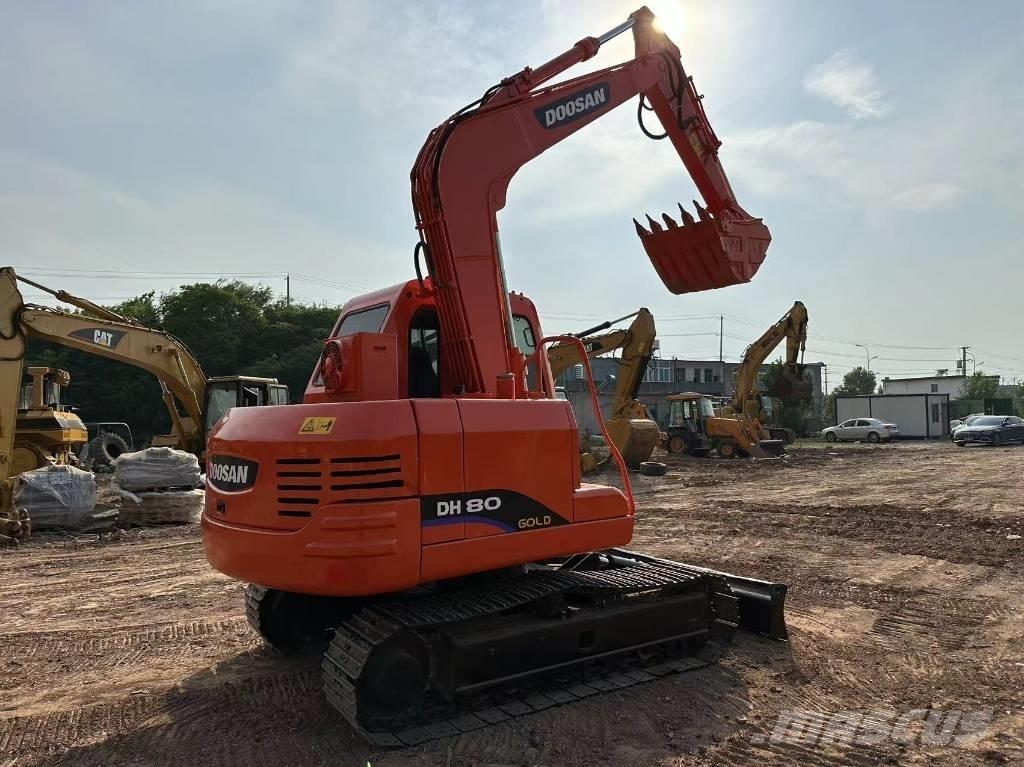 Doosan DH 80 Rupsgraafmachines