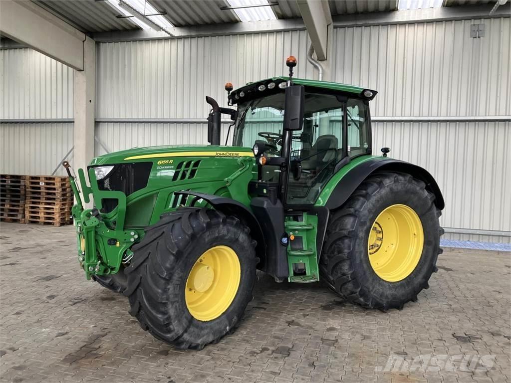 John Deere 6155R Tractoren
