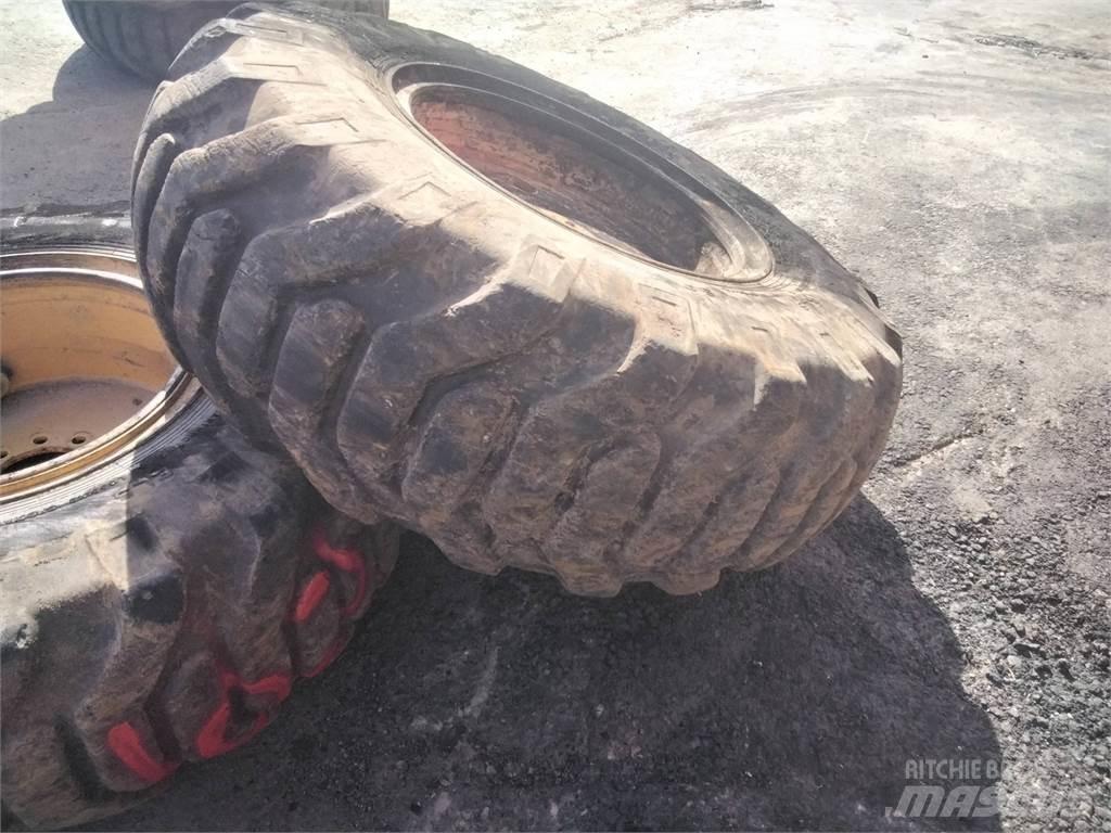 Nokian Els 17,5x25 Banden, wielen en velgen
