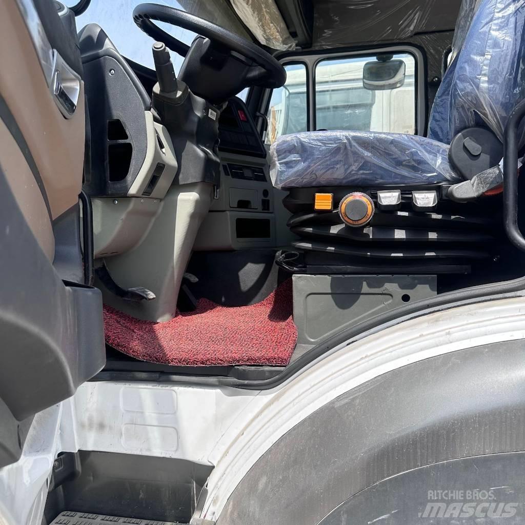 Howo NX 371 Trekkers