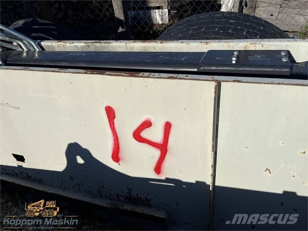 John Deere CF885 Uitrijwagenkranen