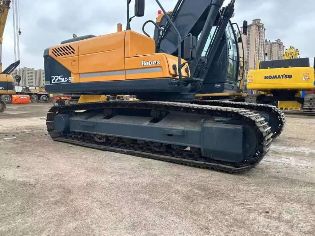 Hyundai 225LC-9T Rupsgraafmachines