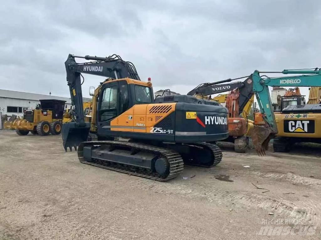 Hyundai 225LC-9T Rupsgraafmachines