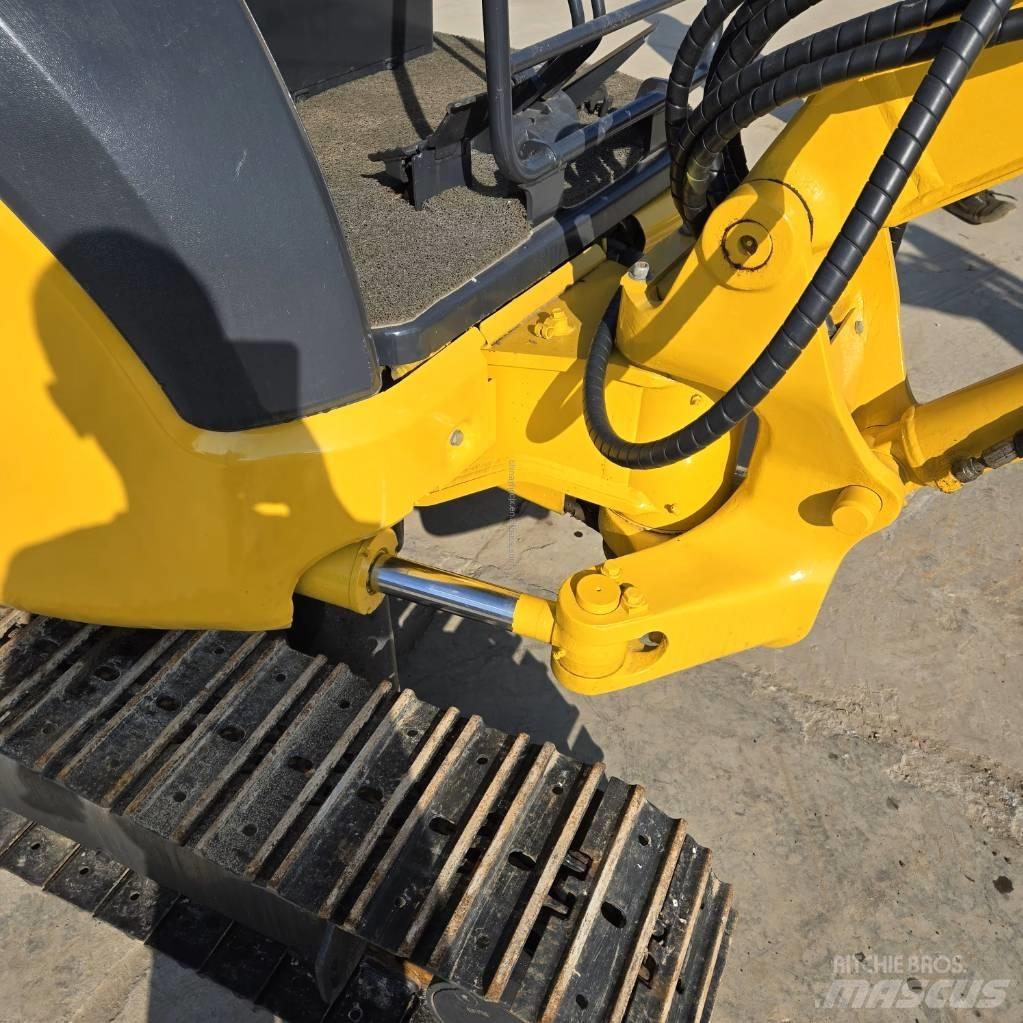 Komatsu PC 35 Minigraafmachines < 7t