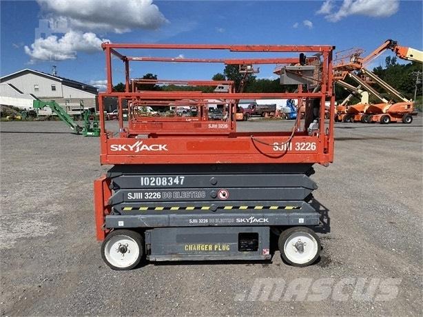 SkyJack SJ III 3226 Schaarhoogwerkers