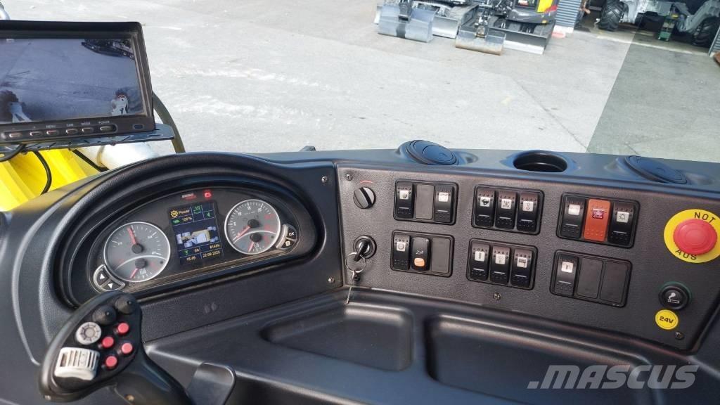 Menzi Muck M520 Wielgraafmachines