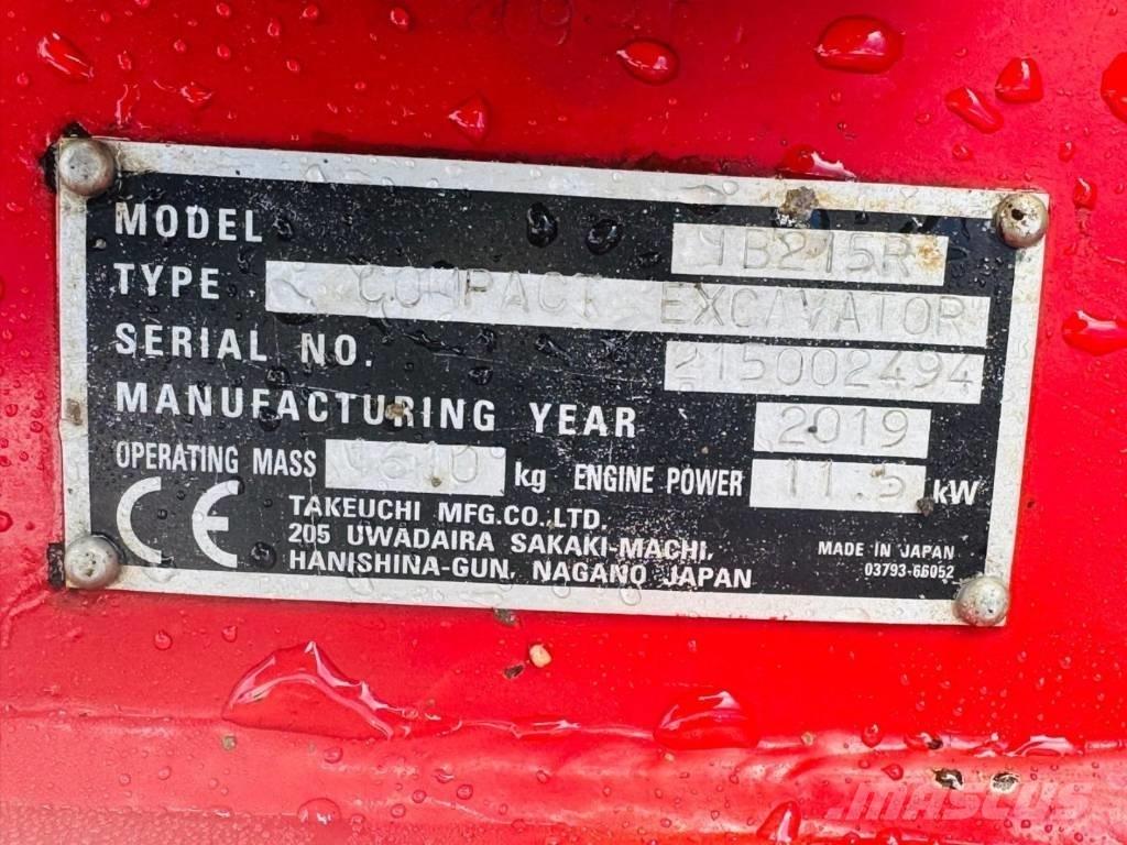 Takeuchi TB 215 R Minigraafmachines < 7t