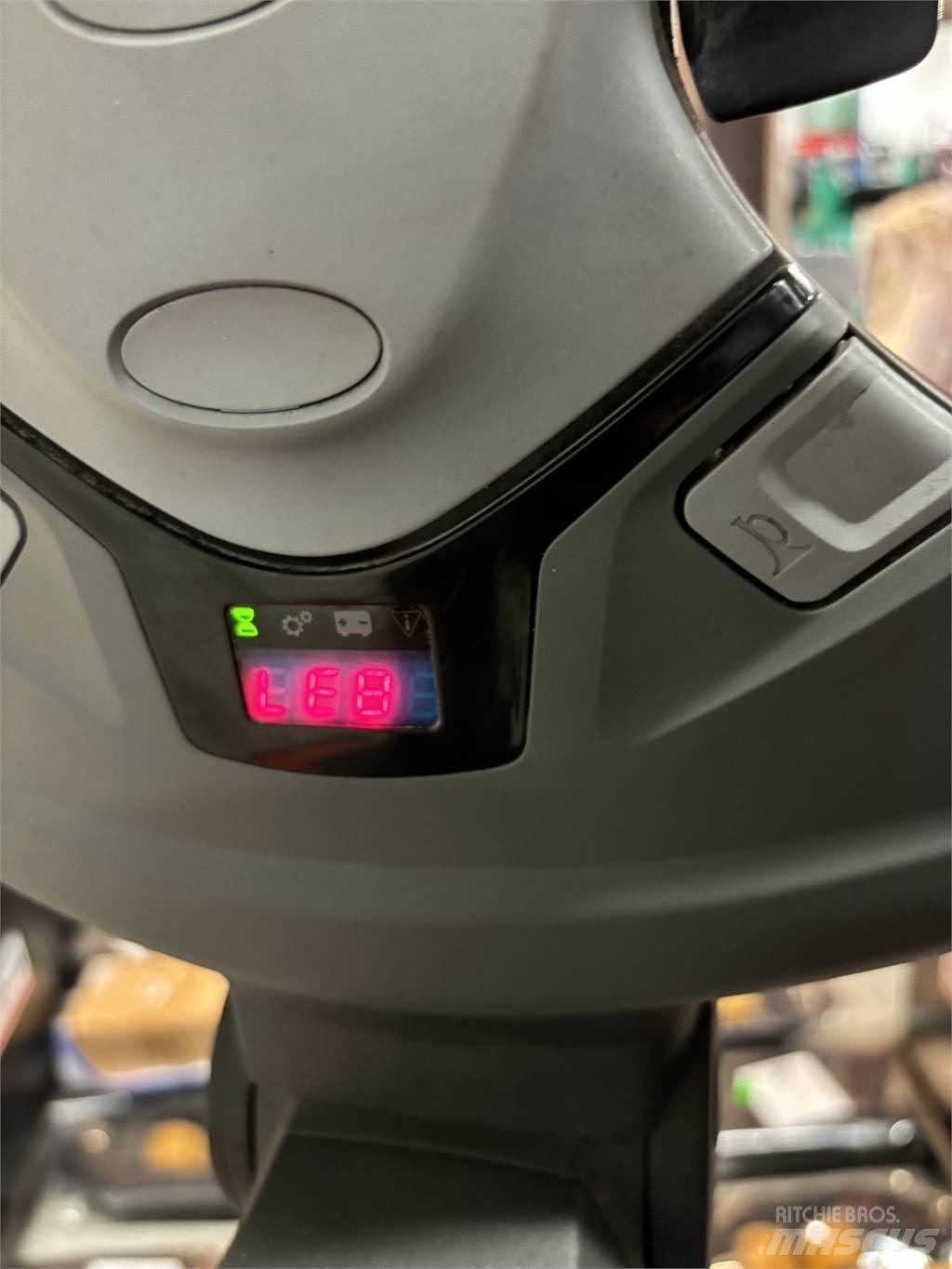 Toyota SWE120 Stapelaar meeloop