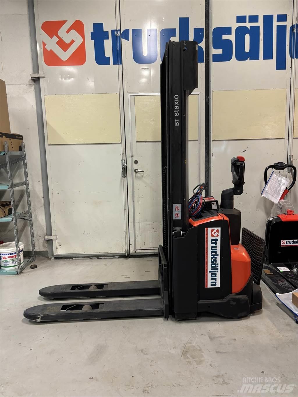 Toyota SWE120 Stapelaar meeloop