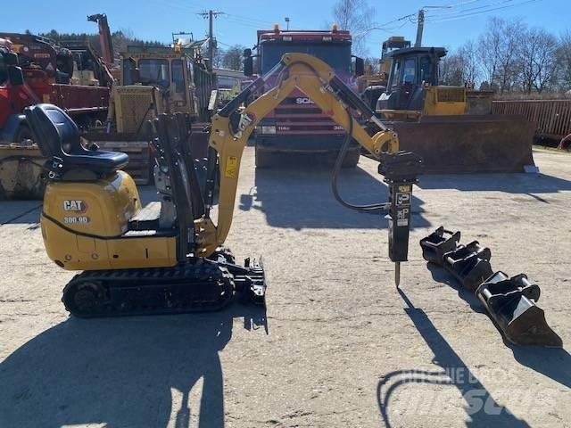 CAT 300.9 D Minigraafmachines < 7t