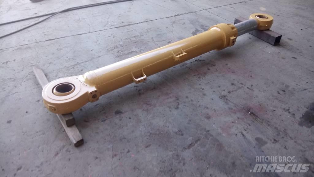 CAT 245 Hydraulics
